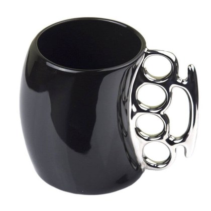 black-iron-fist-mug-360ml (3)